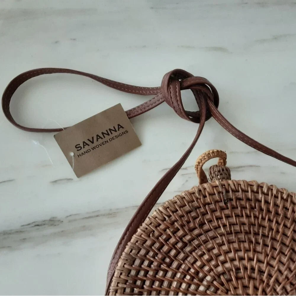 SAVANNAH Natural Fiber Rattan Round Woven Caramel Crossbody Bag NWT